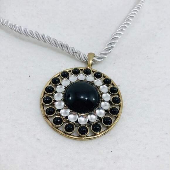 Women Necklace 16" Big Round Statement Pendant Rope Retro Boho Fashion Costume - Picture 8 of 11